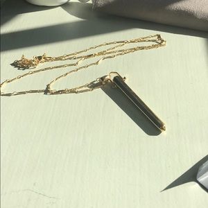 Kendra Scott Long Gold Pendant